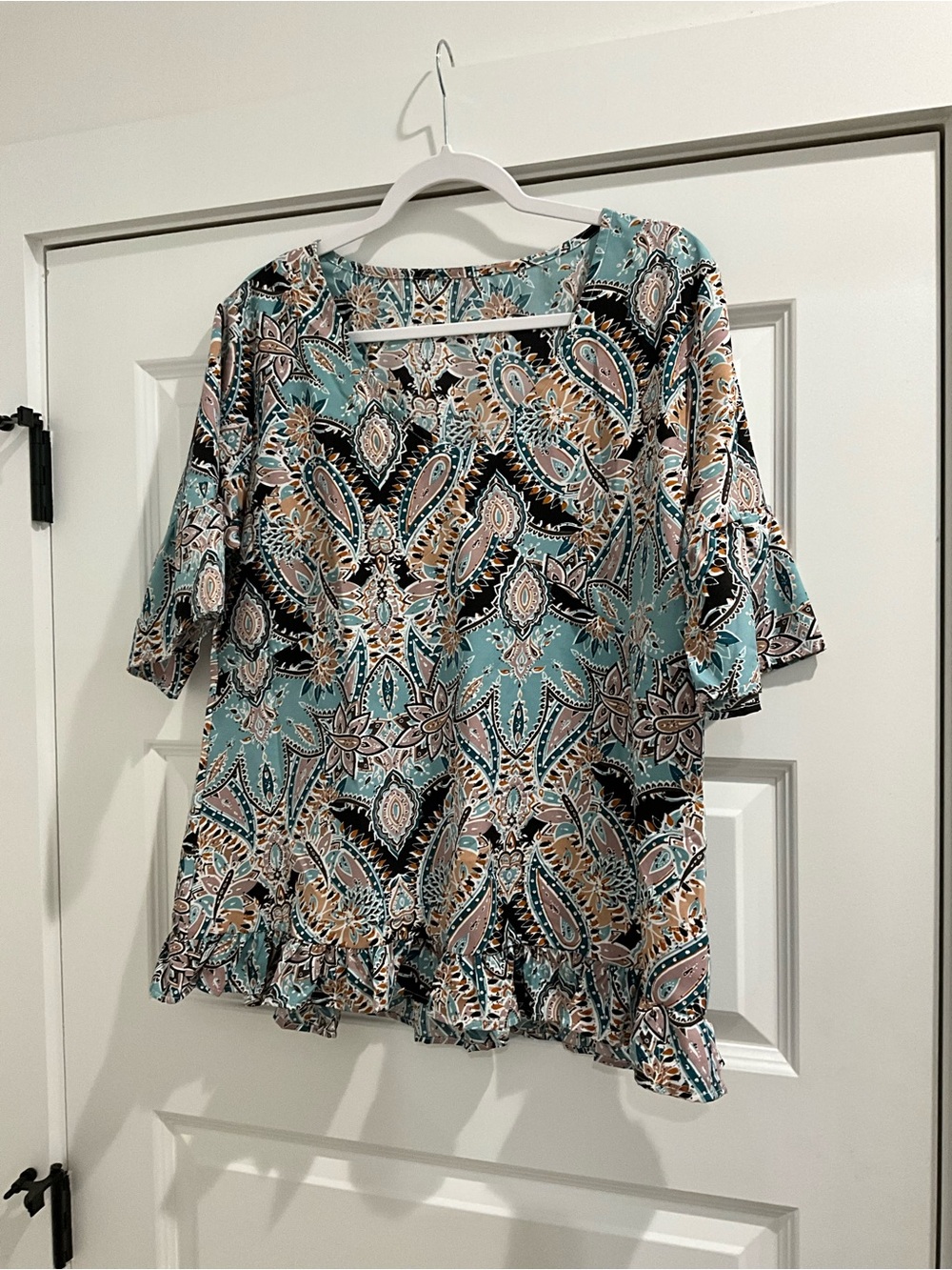 Women's Teal Paisley Ruffle Hem Top